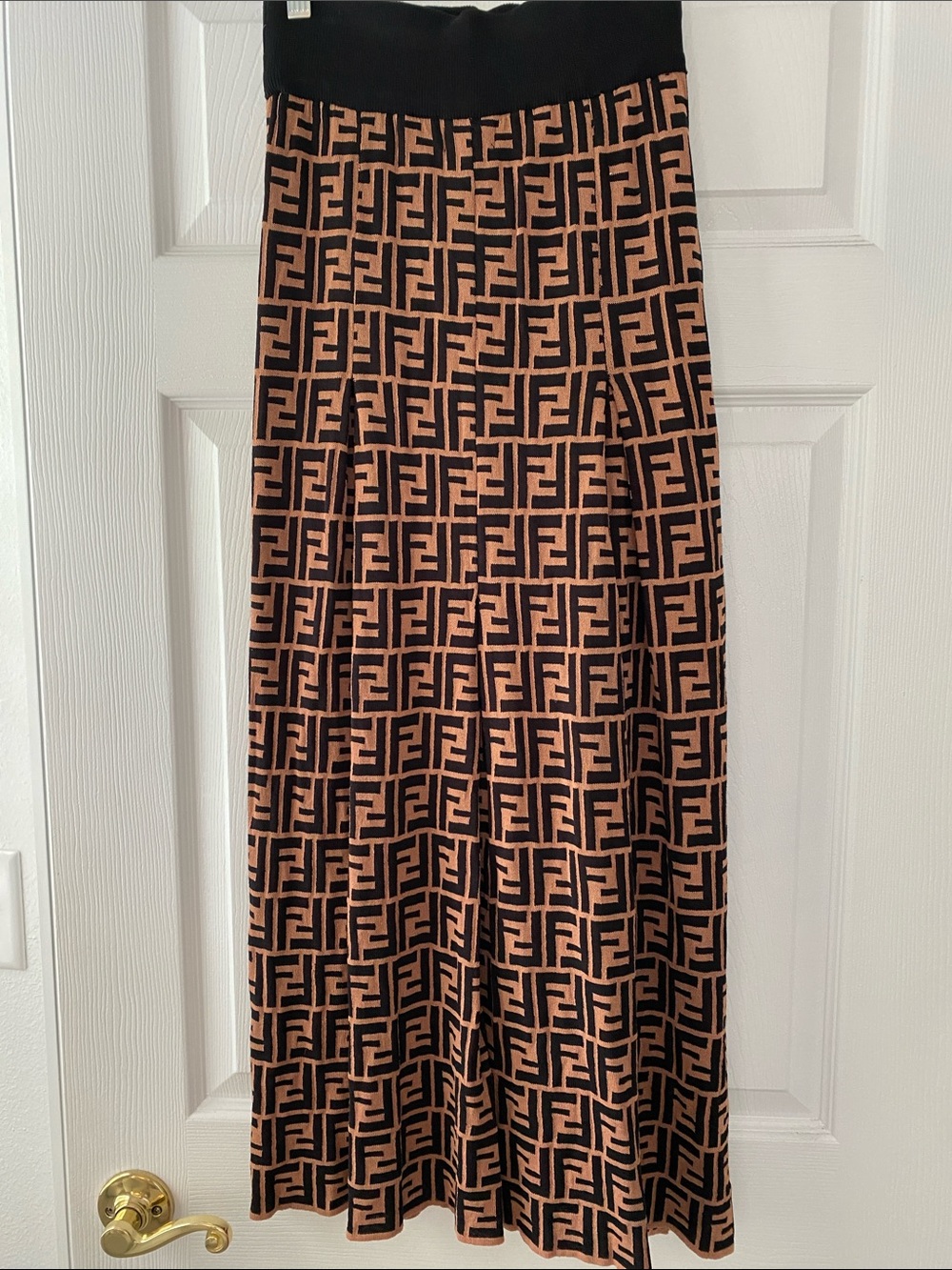 Fendi Black & Brown Logo Maxi Skirt - Picture 3 of 7